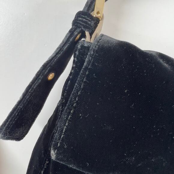 Fendi Black Velvet Gold Tassel Baguette - Picture 12 of 14
